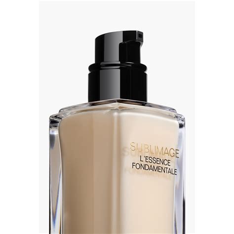 essence fondamentale chanel